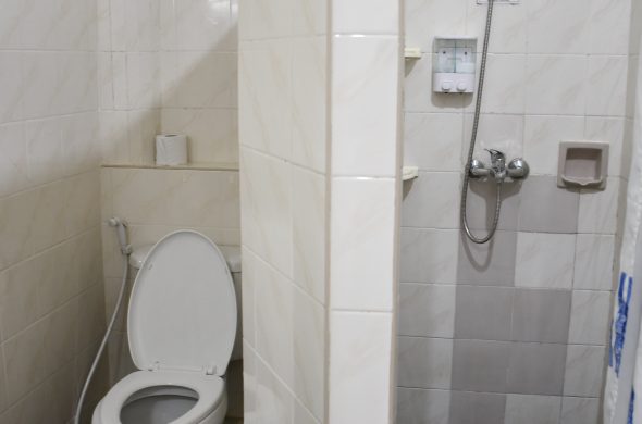 boracay surfside toilet bathroom