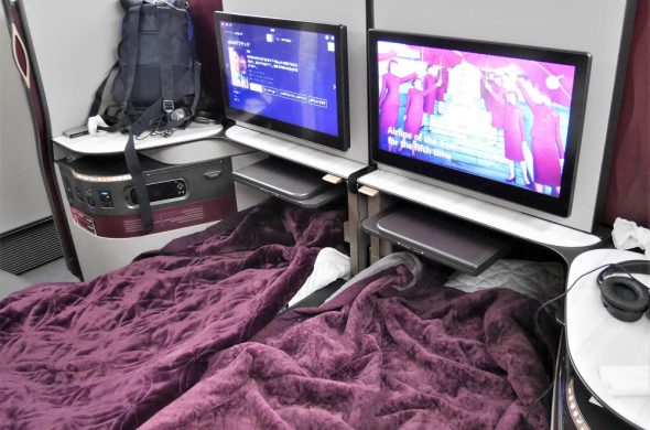 航空業界初カタール航空Qシートのダブルベット