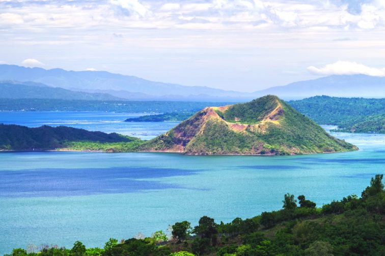 taal volcano2 manila