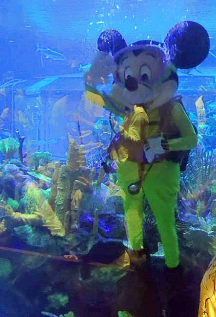アメリカ・ディズニー ダイビングミッキー