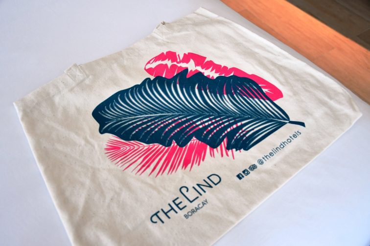 the lind totebag