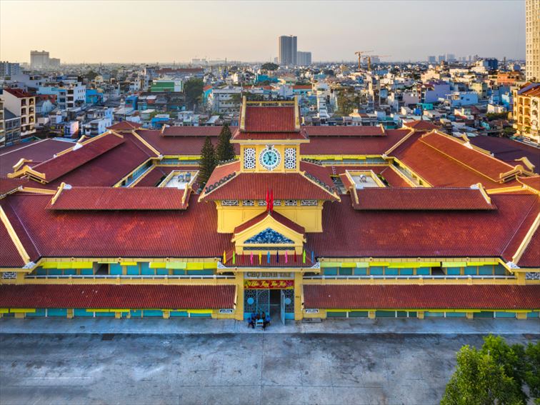 ビンタイ市場