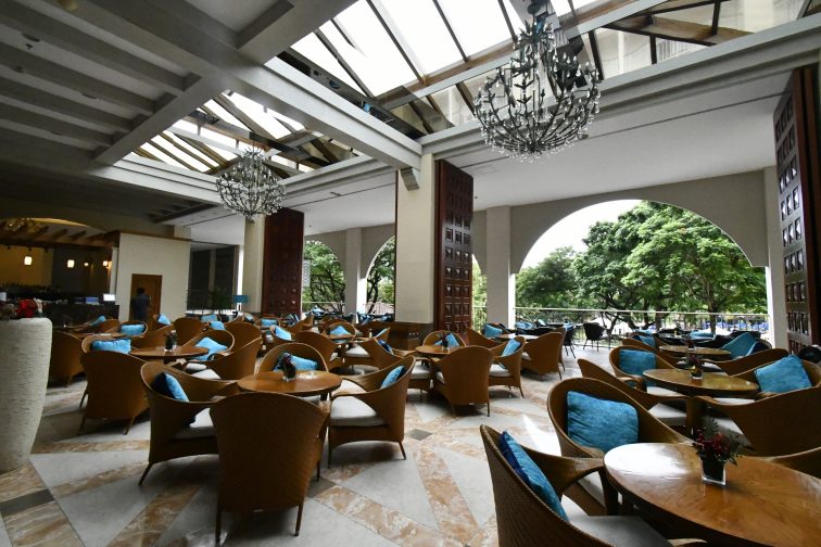 Jpark lobby