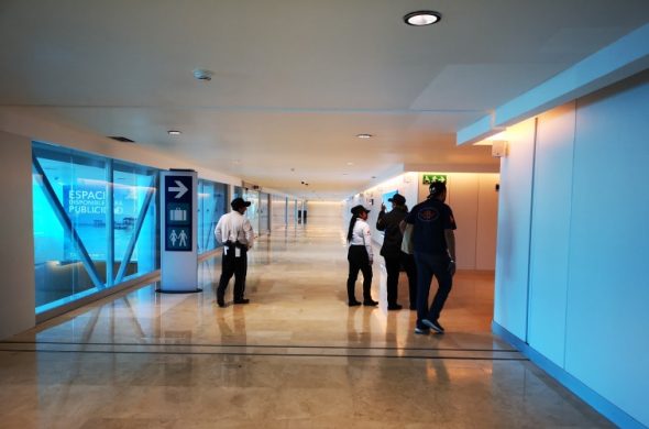 カンクン空港・ターミナル4