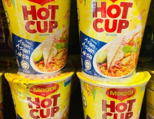 オススメのマレーシア土産「Maggi」のアッサムラクサ味のカップラーメン