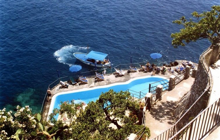 アマルフィ ルナコンベント