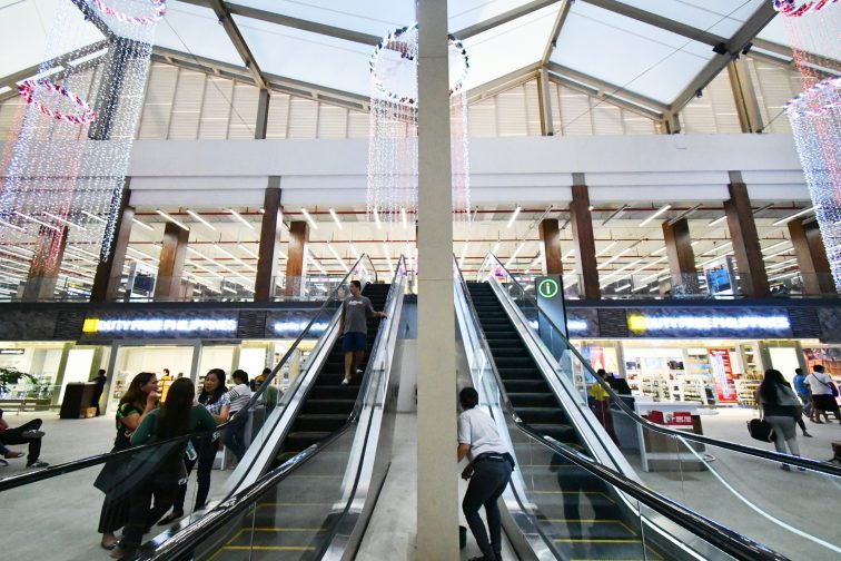 arrival area2