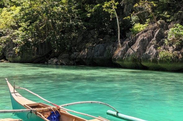floarting house in Coron