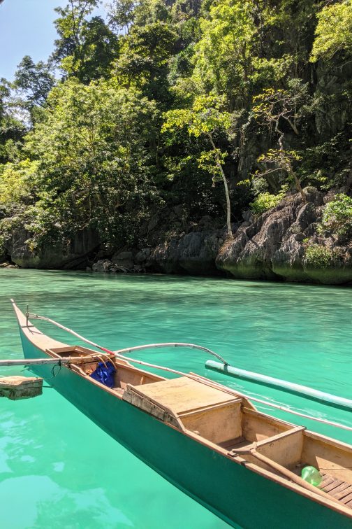 floarting house in Coron