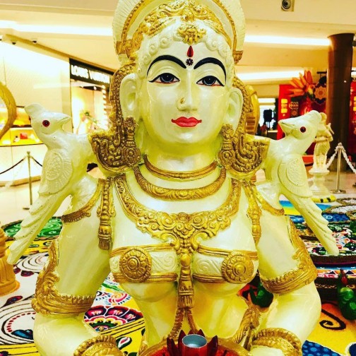 インド系（ヒンドゥー教）のお正月「ディパバリ」