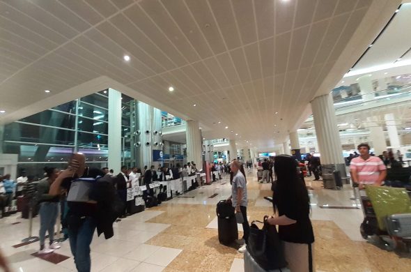ドバイ空港