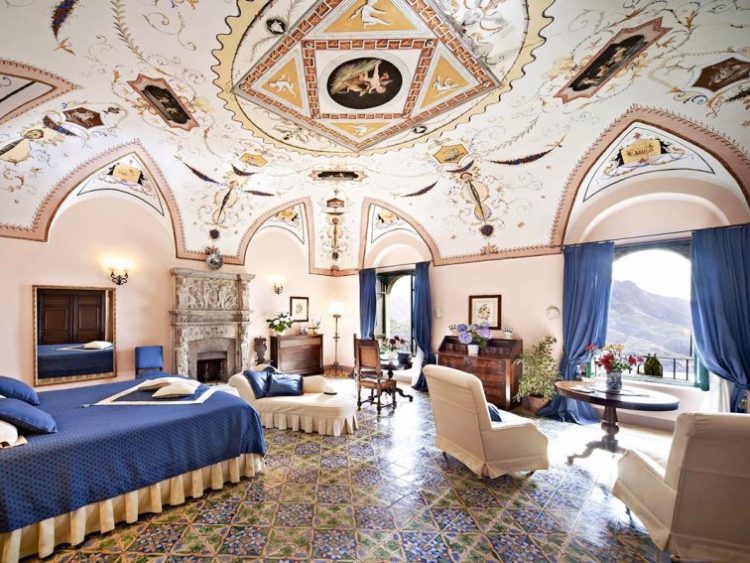 アマルフィ ホテル