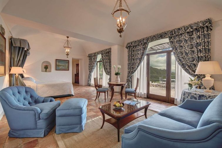 アマルフィ ホテル