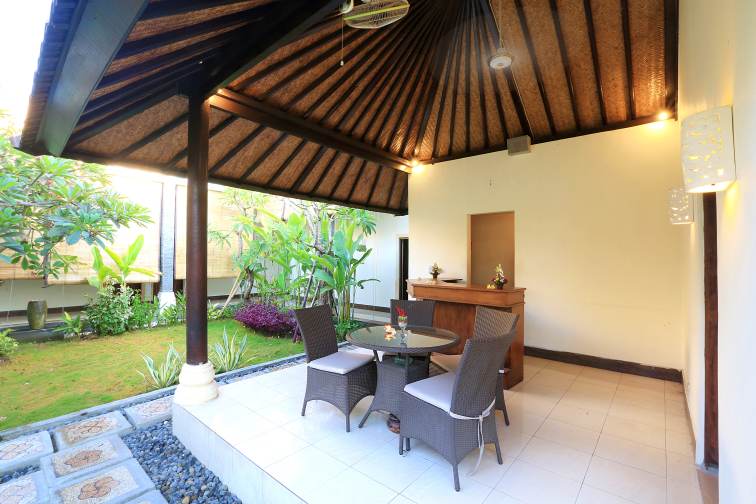 Bar Area