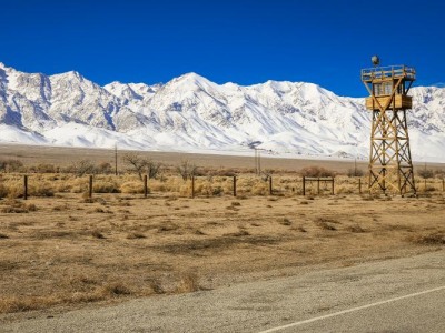 マンザナール・日系アメリカ人強制収容所3×4 マンザナール・日系アメリカ人強制収容所3×4