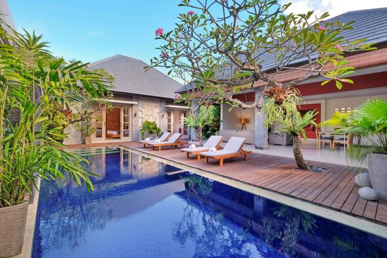 Two-Bedroom-Royal-Pool-Villa-3