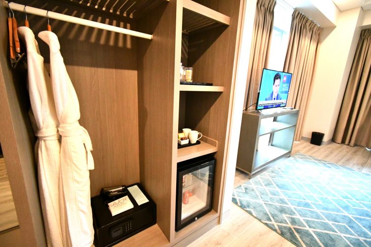 delux premior room3