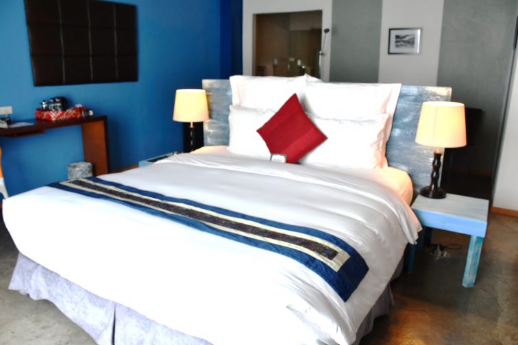 large henry hotel cebu
