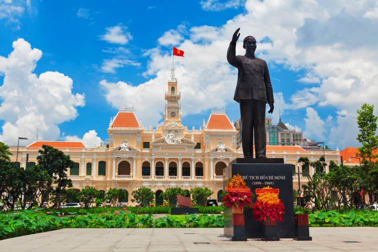he Ho Chi Minh City People’s Committee Hall1