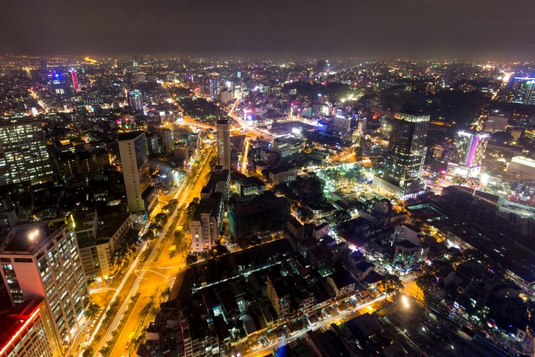 ビテクスコフィナンシャルタワーからのサイゴン（ホーチミン）の夜景