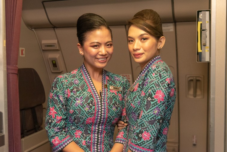マレーシア航空のキャビンアテンダント