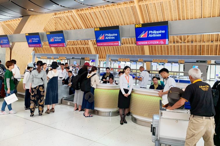 checkin counter at cebu airport1