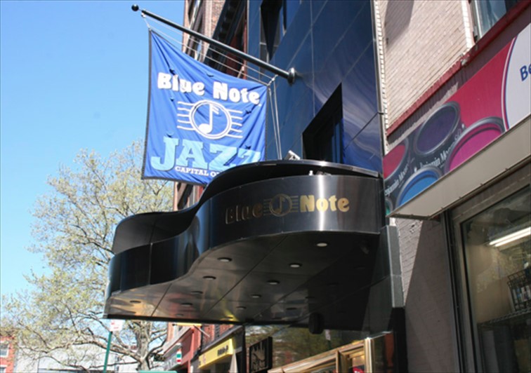 ジャズの聖地ニューヨークで人気のジャズクラブ「ブルーノート」