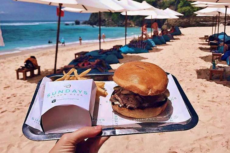 sundays beach 11