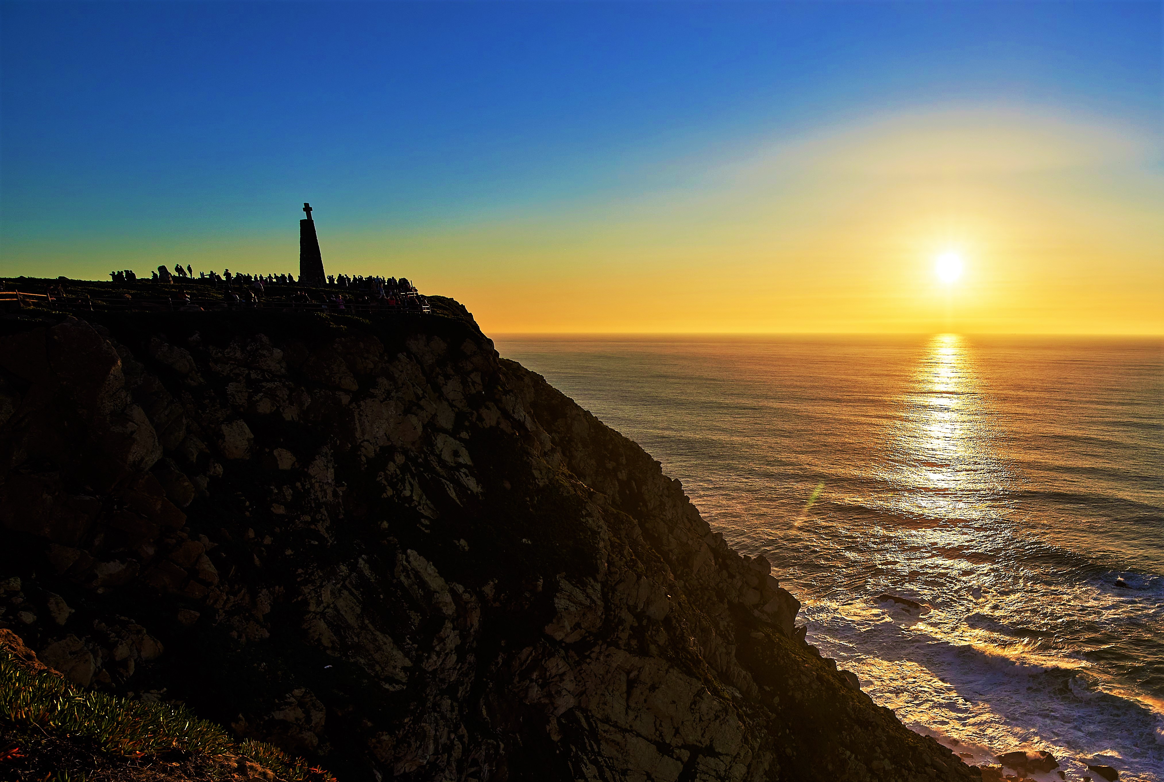 ポルトガル ユーラシア大陸最西端で夕陽を見る ロカ岬行き方と攻略法 年最新 トラベルスタンダードジャパン