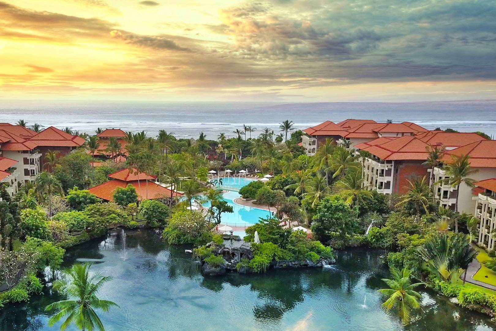 Ayodya-Resort-Bali-Lagoon-Pool-_-Skies