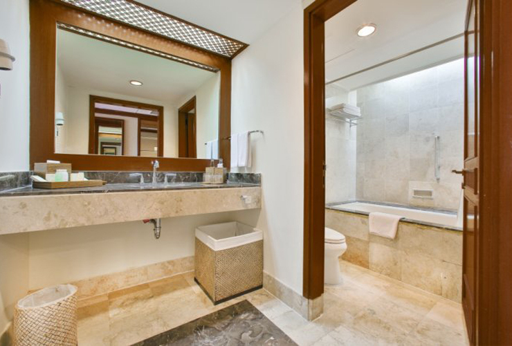 ayodya-delux-bathroom
