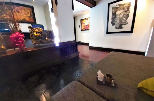 チェンマイ De Naga Hotel Chiang Mai
