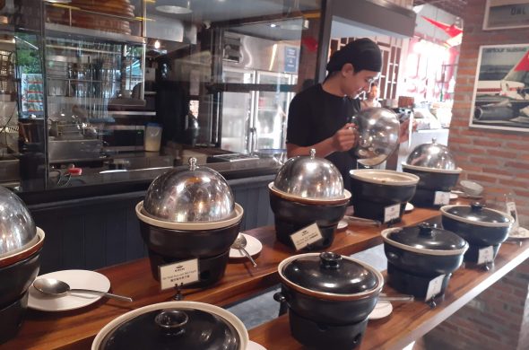 チェンマイ De Naga Hotel Chiang Mai