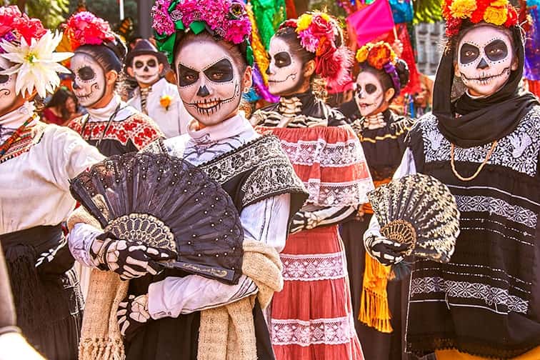 メキシコのお祭り 死者の日 体験ツアー 年10月31 11月1日 日本各発 トラベルスタンダードジャパン