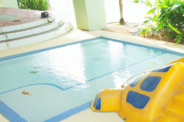 minislider onward guam hotel