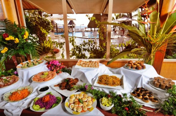 12 - Escapade Buffet