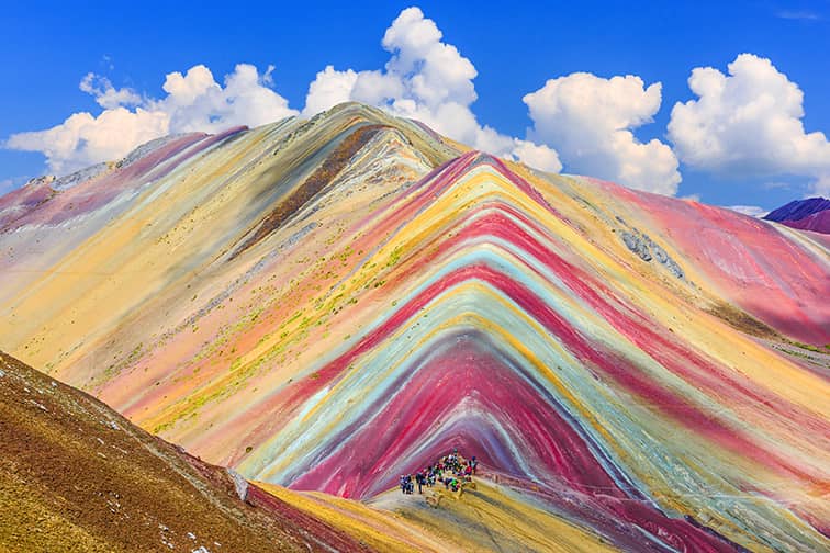 カラフルな異次元の絶景