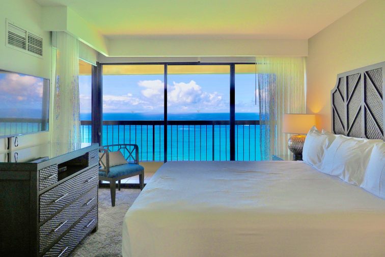 aston-waikiki-beach-tower-premium ocean front