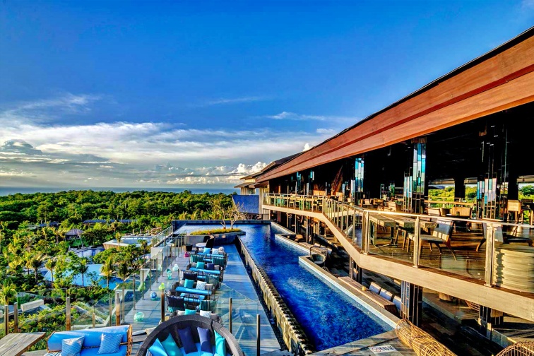 アヤナ　gallery_experience__unique_pool