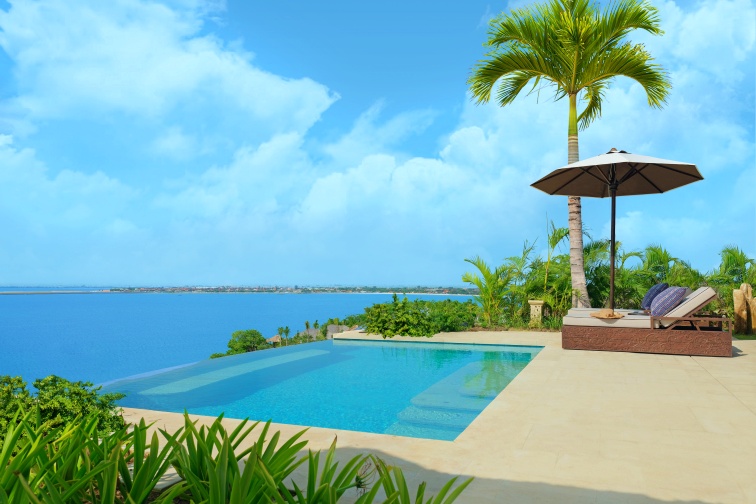 Hilltop Panoramic Pool Villa 4