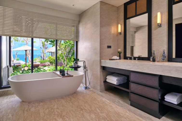 Ocean Pool Villa - Bathroom