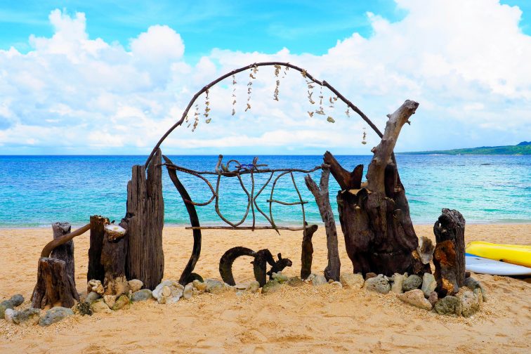 puka shell beach at boracay