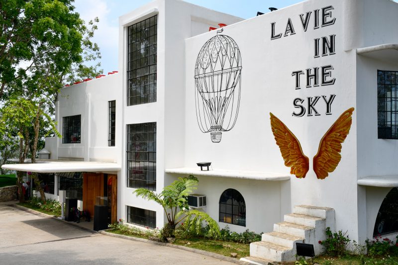 la vie in the sky cafe in cebu philippines2