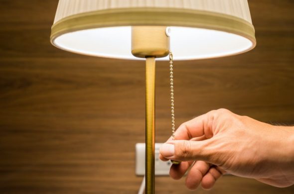 電気消そう