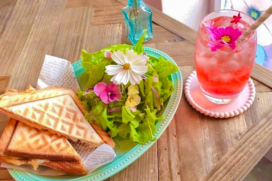 okinawa cafe daisy1