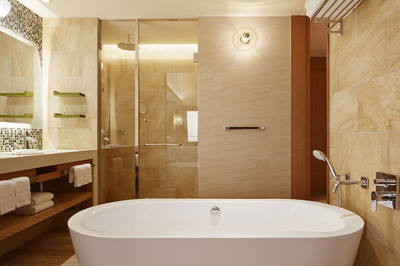 プレミアムオーシャンツインのバスルーム｜シェラトン沖縄サンマリーナリゾート