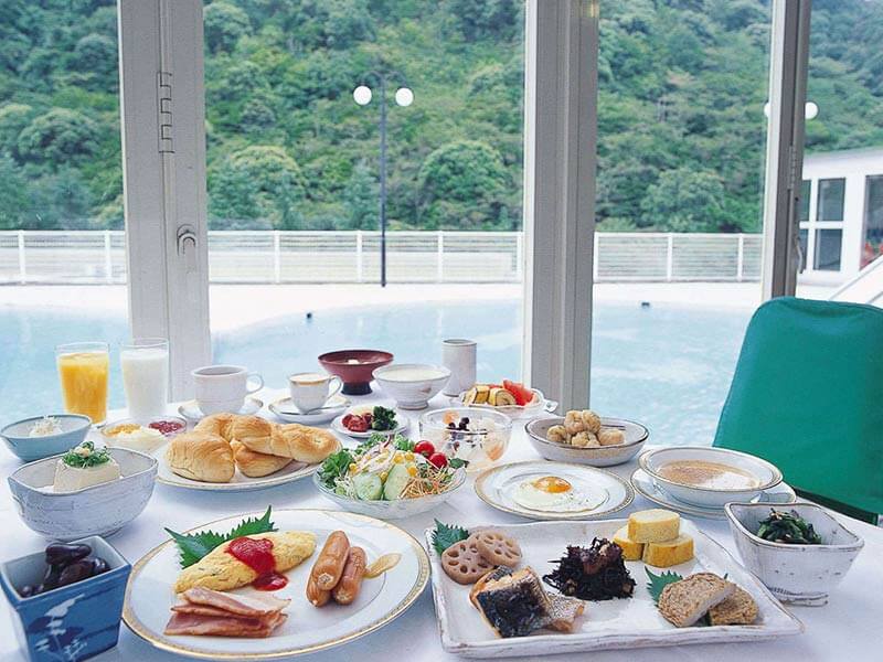 朝食バイキング｜奥道後 壱湯の守