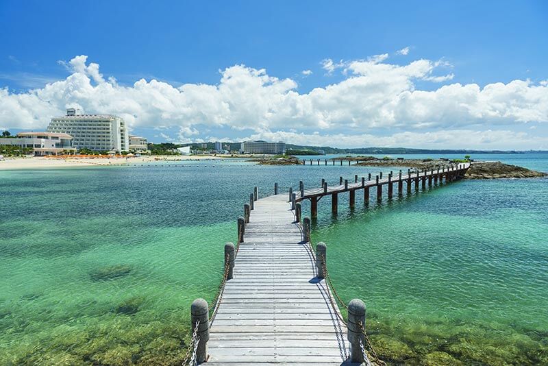 サンマリーナビーチ｜シェラトン沖縄サンマリーナリゾート
