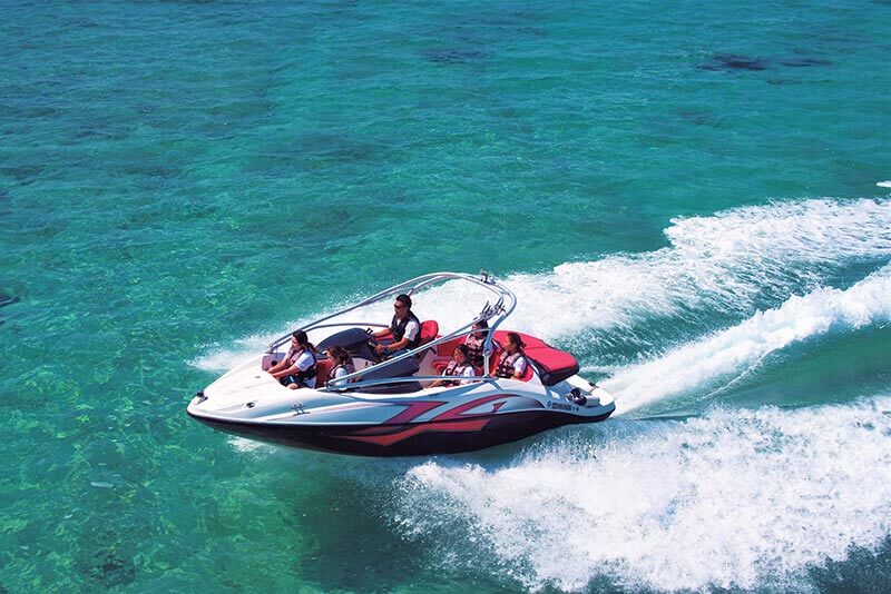 ◇ジェットスキー遊覧◇大海原を駆け抜けよう！｜シェラトン沖縄サンマリーナリゾート