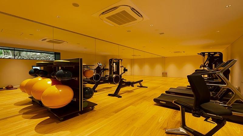 充実した設備が揃うフィットネスジム｜シャレーアイビー定山渓